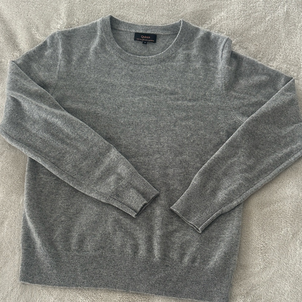 Quince Light Gray Cashmere Crewneck Sweater